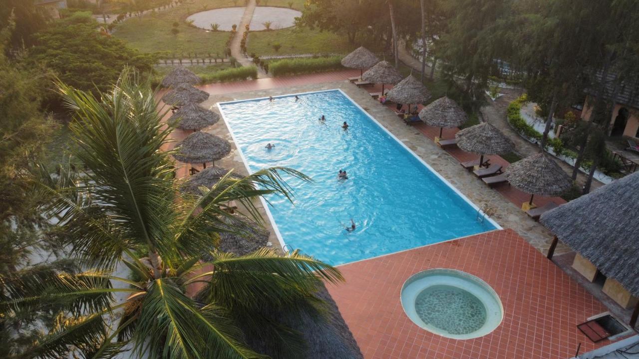 Vrclub Paje Palms Beach Resort Exterior foto