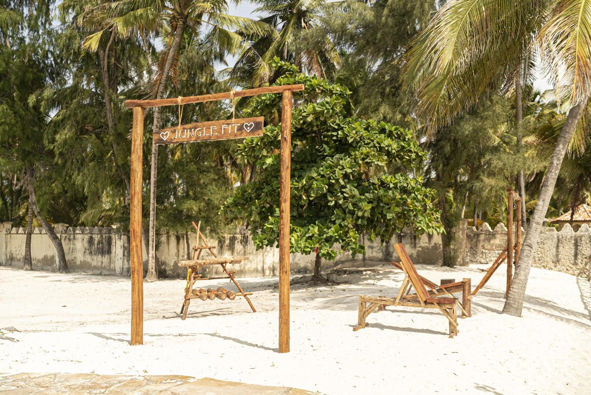 Vrclub Paje Palms Beach Resort Exterior foto