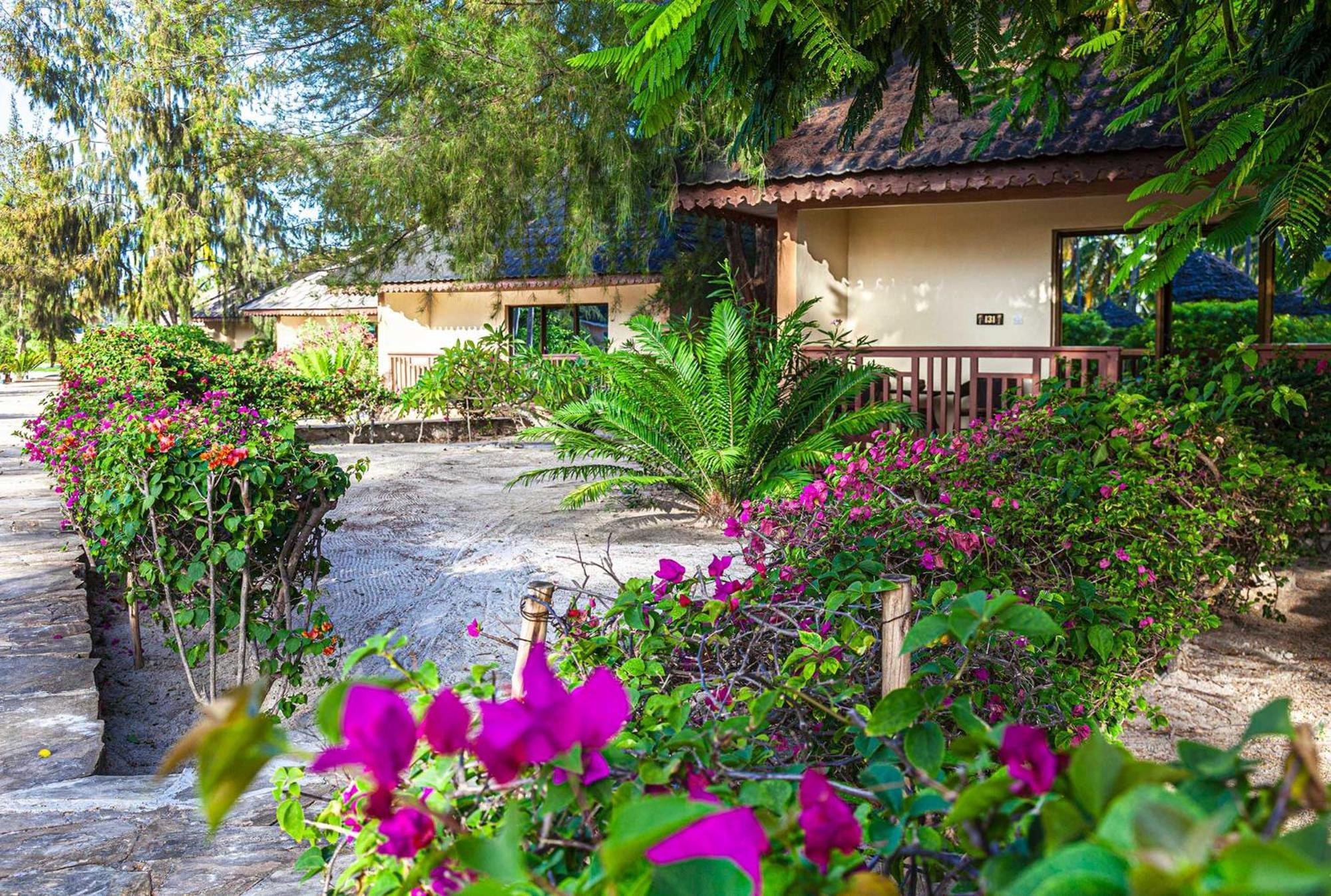 Vrclub Paje Palms Beach Resort Exterior foto